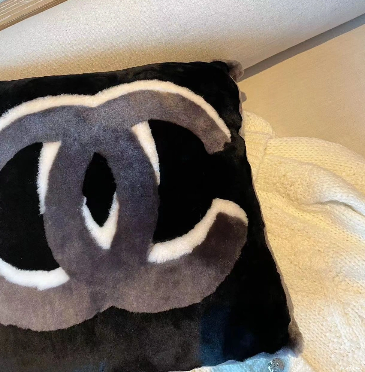SHEARLING PILLOW THROW COCO 0817